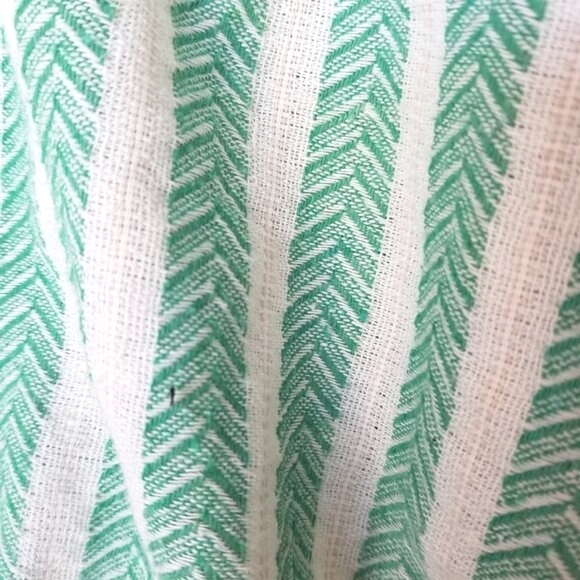 One-Shoulder Linen Blend Green Crop Top Size Small Quzu Stripes - Picture 7 of 9